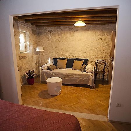 Rooms Livia トロギール 部屋 写真